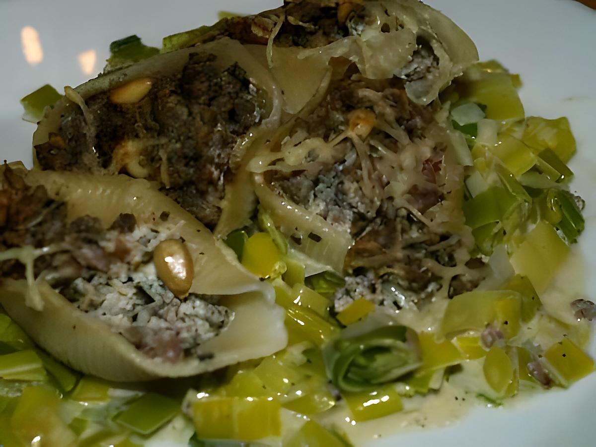 recette Conchiglies Farcis sur Lit de Poireaux, Gratinnés au Four