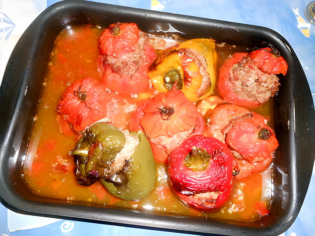 recette Tomates et poivrons farcis