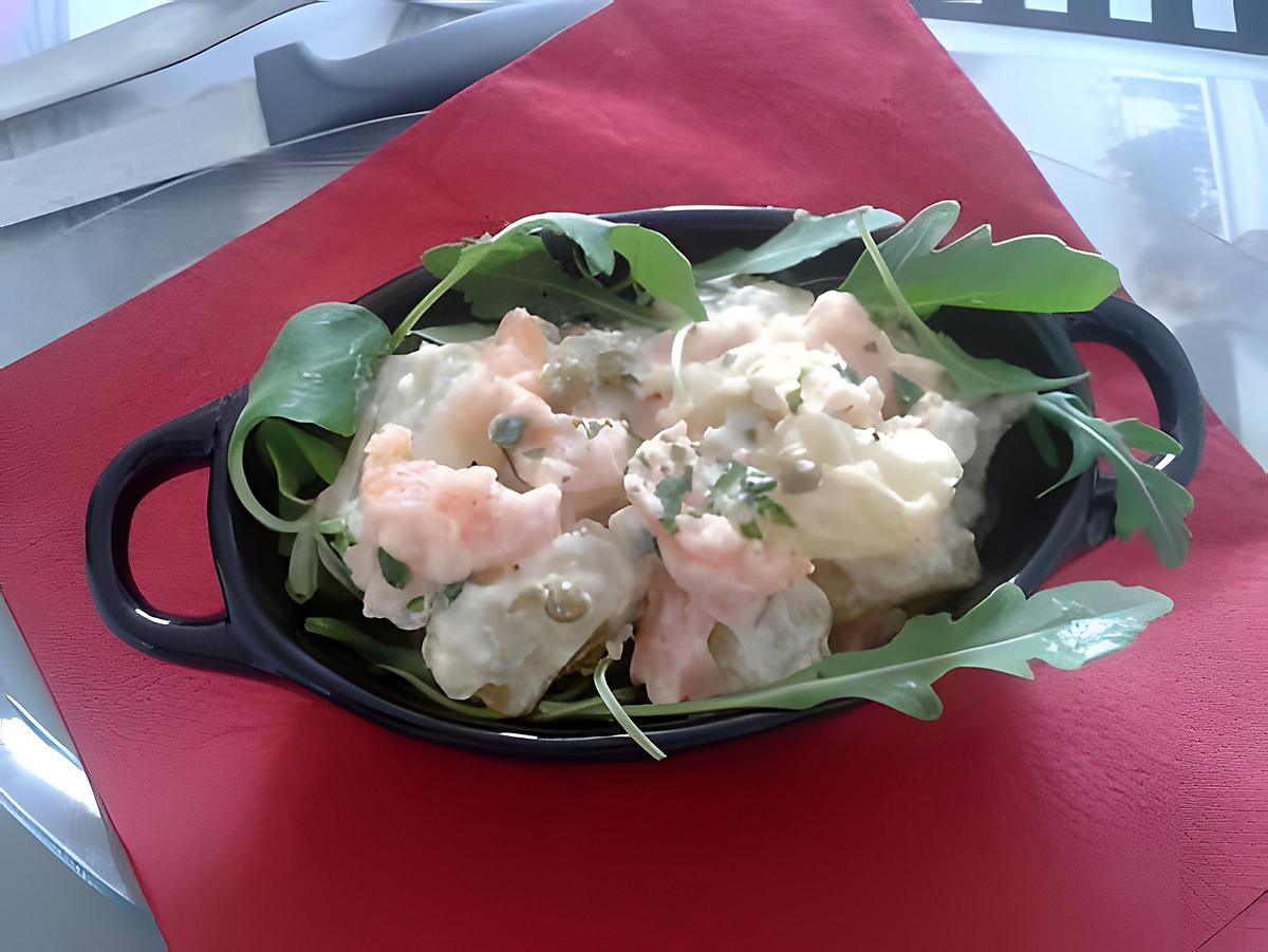 recette salade de pommes de terre au saumon fumé et feuilles de roquette