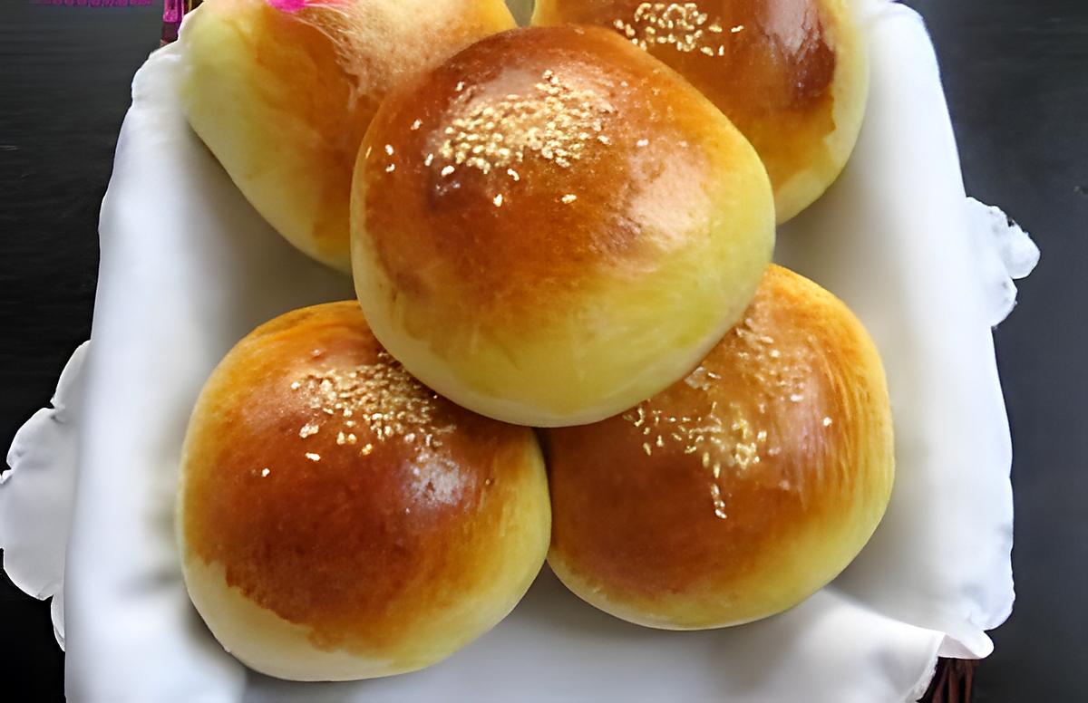 Recette de Pain brioché à l&amp;#39;eau de fleur d&amp;#39;oranger et sésame &amp;quot;chrik&amp;quot;