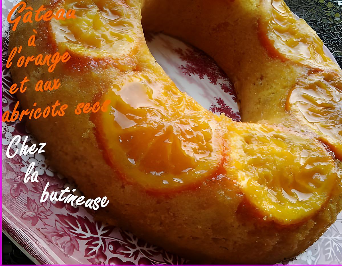 recette Gâteau à l'orange et aux abricots secs