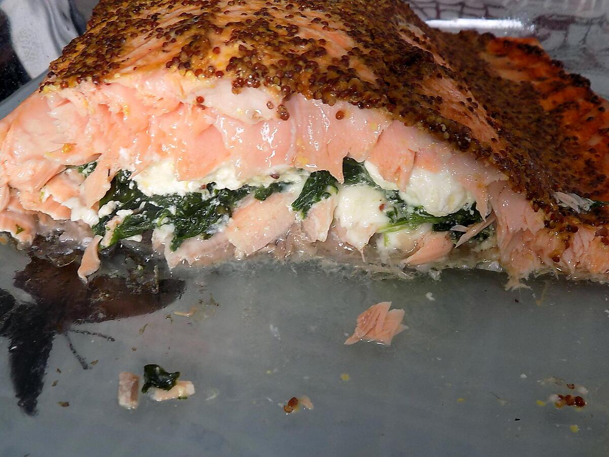 recette Filet de saumon farci épinards et bleu