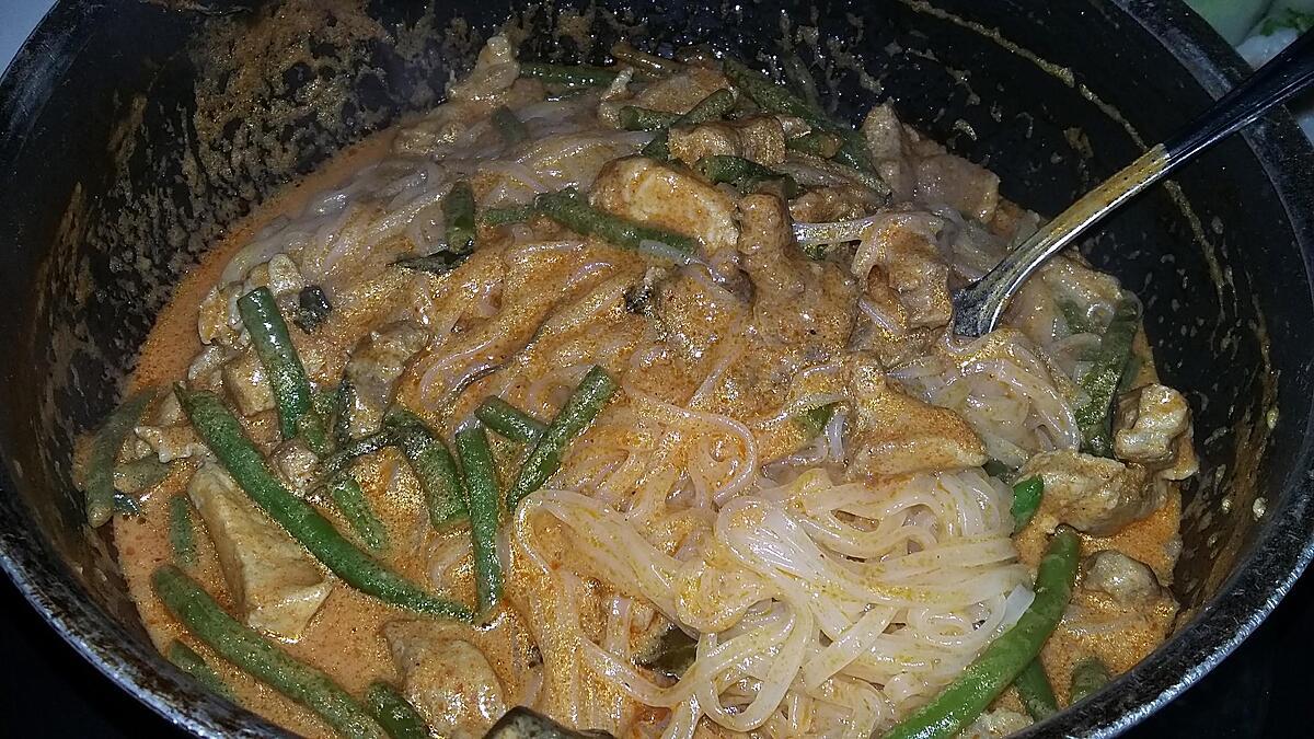 recette Vermicelles thaï au curry rouge