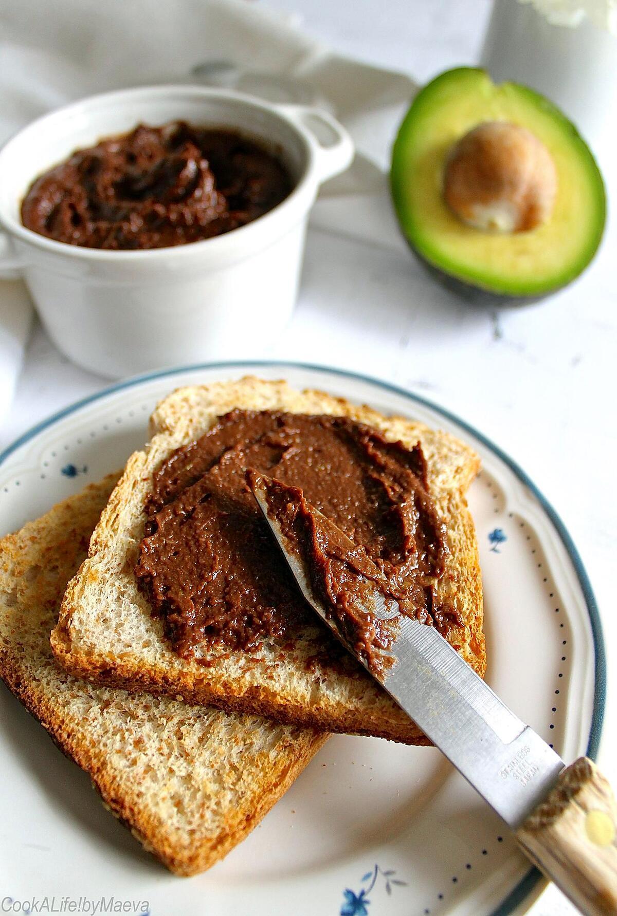 recette Pâte à tartiner avocat, cacao, noisettes (vegan, sans lactose))