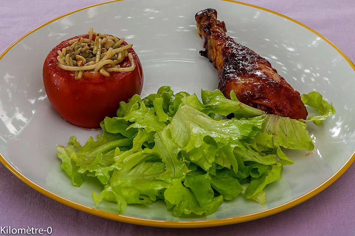 recette Poulet sauce barbecue avec des tomates farcies aux pâtes