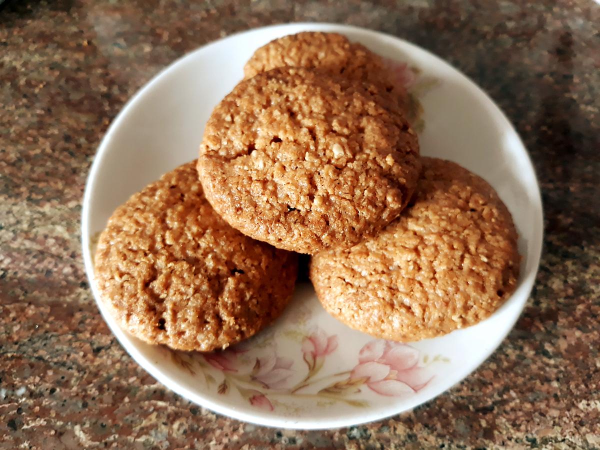 recette Biscuits croustillants aux flocons d'avoine et à la noix de coco