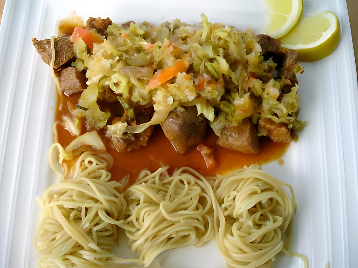 recette Viande de Porc Savoureuse en Cubes et son Choux(Rojoes com couve)