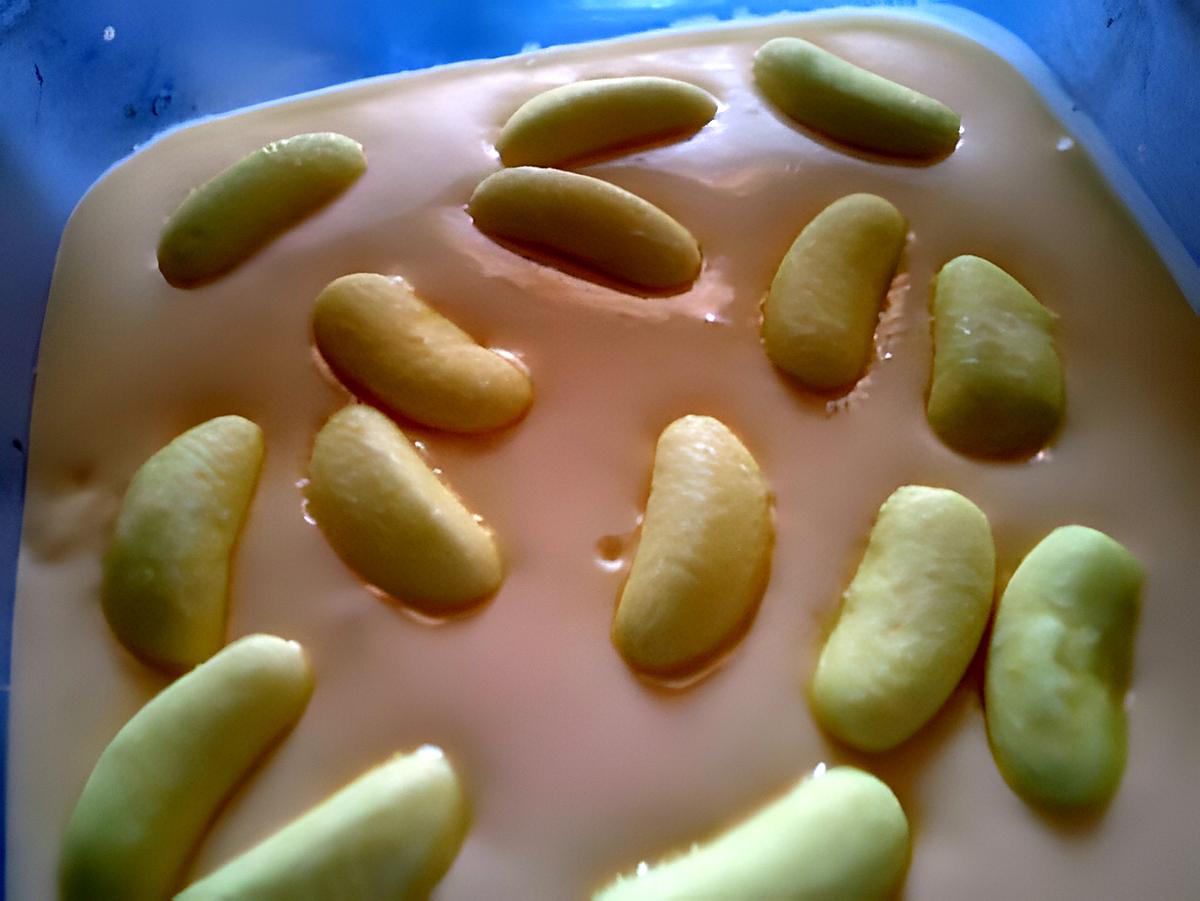 recette Crème Glacée gout bonbon a la banane (Sorbetière)