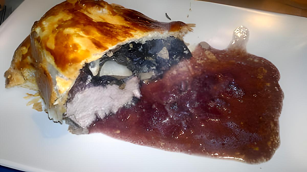 recette Filet mignon de porc en croûte aux trompettes de la mort et foie gras