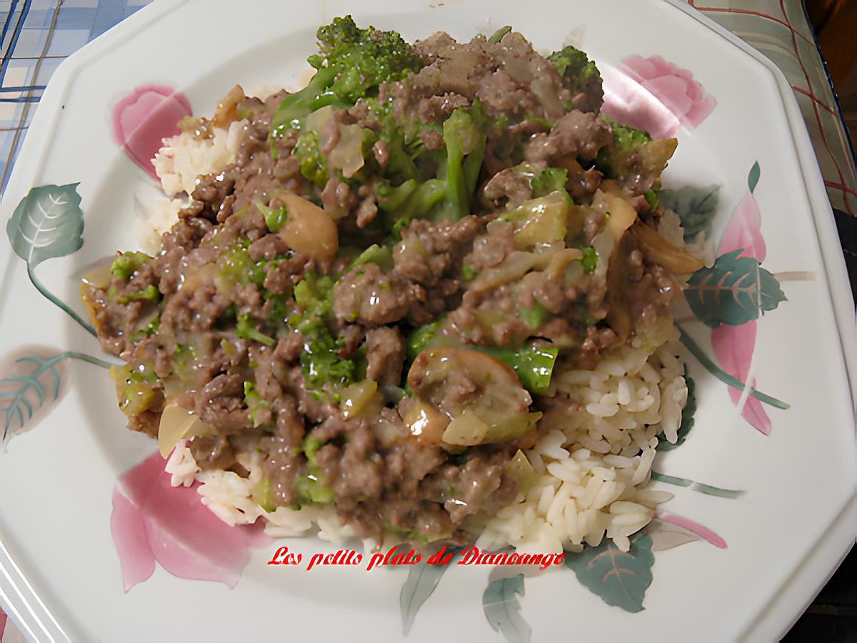 recette Boeuf et brocoli en sauce avec riz