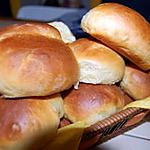 recette Pain au lait de Céci en provenance du blog de Charmela