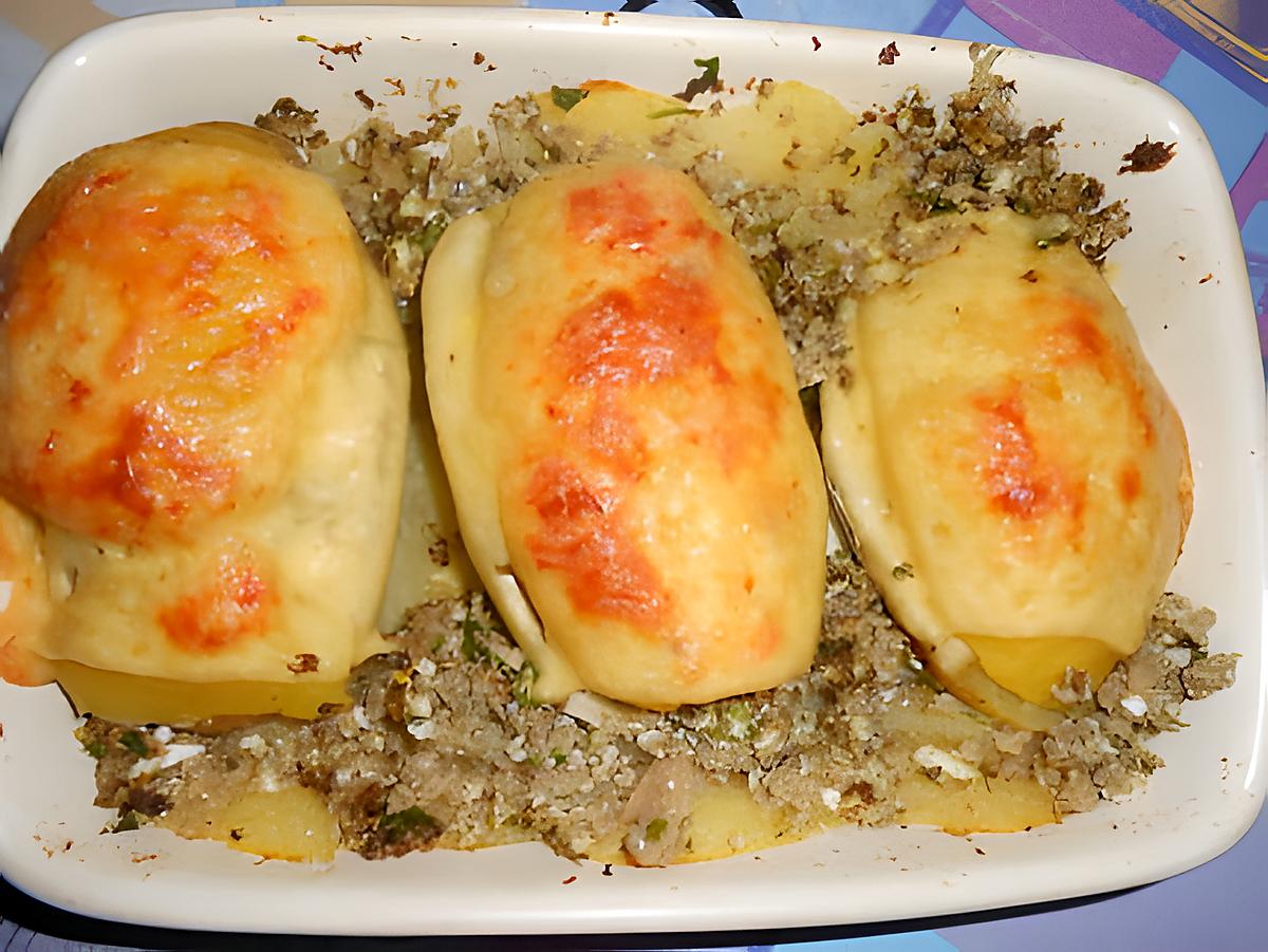 Pomme de terre farcie (sans viande) 430