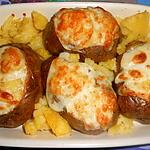 recette POMMES  DE TERRE  FARCIES    AUX  ENDIVES ET  LARDONS