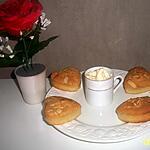 recette friands aux amandes et chantilly au sirop d'abricot