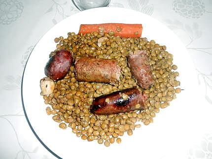 Lentilles et mixte de saucisses 430