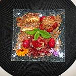 recette assiette dessert   fraises, compote fraises rhubarbe,,;;gateau mamyloula   croquant et fondant