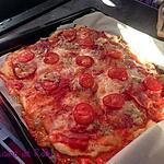 recette Pizza jambon, chorizo, tomate et gorgonzola