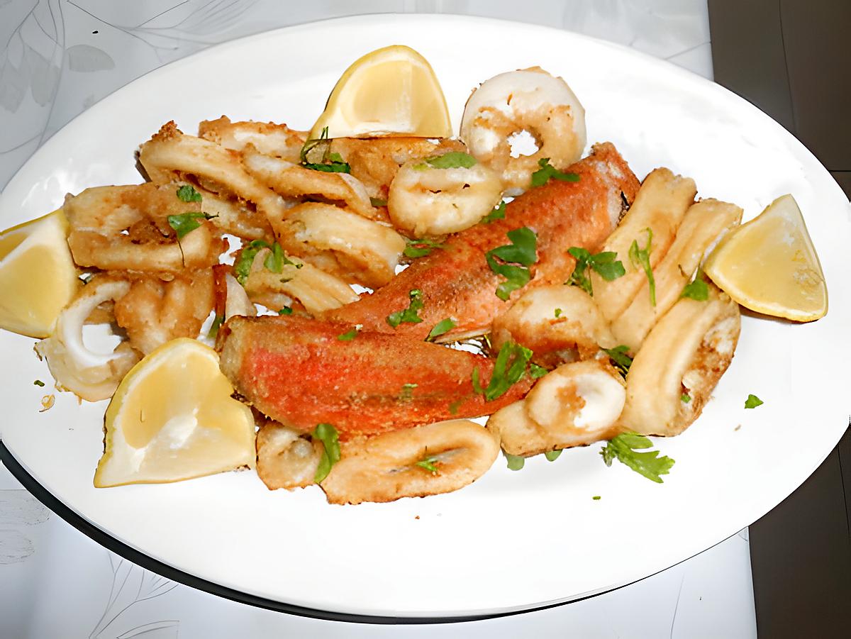 Calamars et rougets frits 430