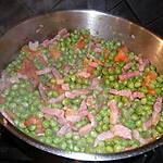 recette Petit pois du jardin revenus à la tomate ,aux lardons et aux echalottes