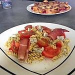 recette Ma salade plaisir Pasta pesto, tomate, gorgonzola et jambon forêt noire