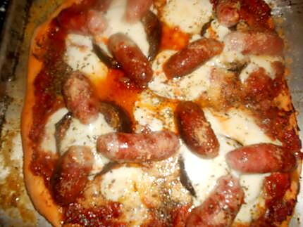 pizza au trois saucisse 430