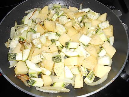 Pommes de terre et courgettes en tartiflette de camembert 430