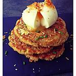 recette Galettes de thon au flocon d'avoine, oeuf mollet et copeaux de parmesan