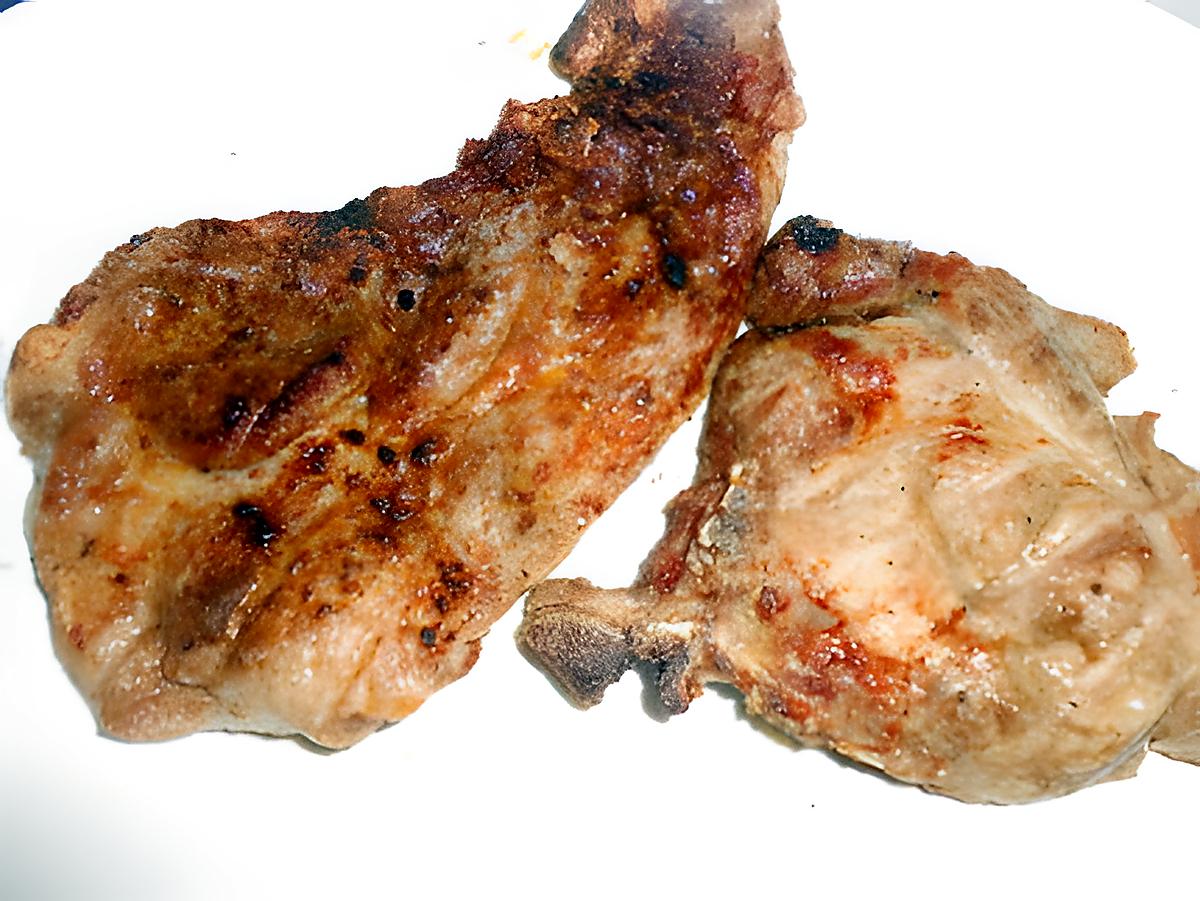 Côtes de porc grillées aux épices 430
