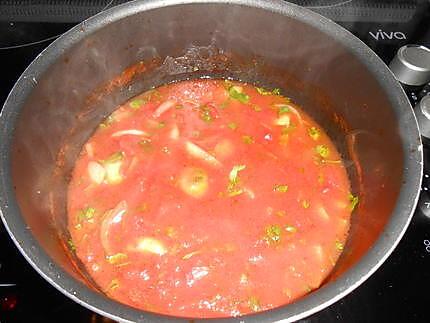 Oeufs durs à la tomate gratinés 430