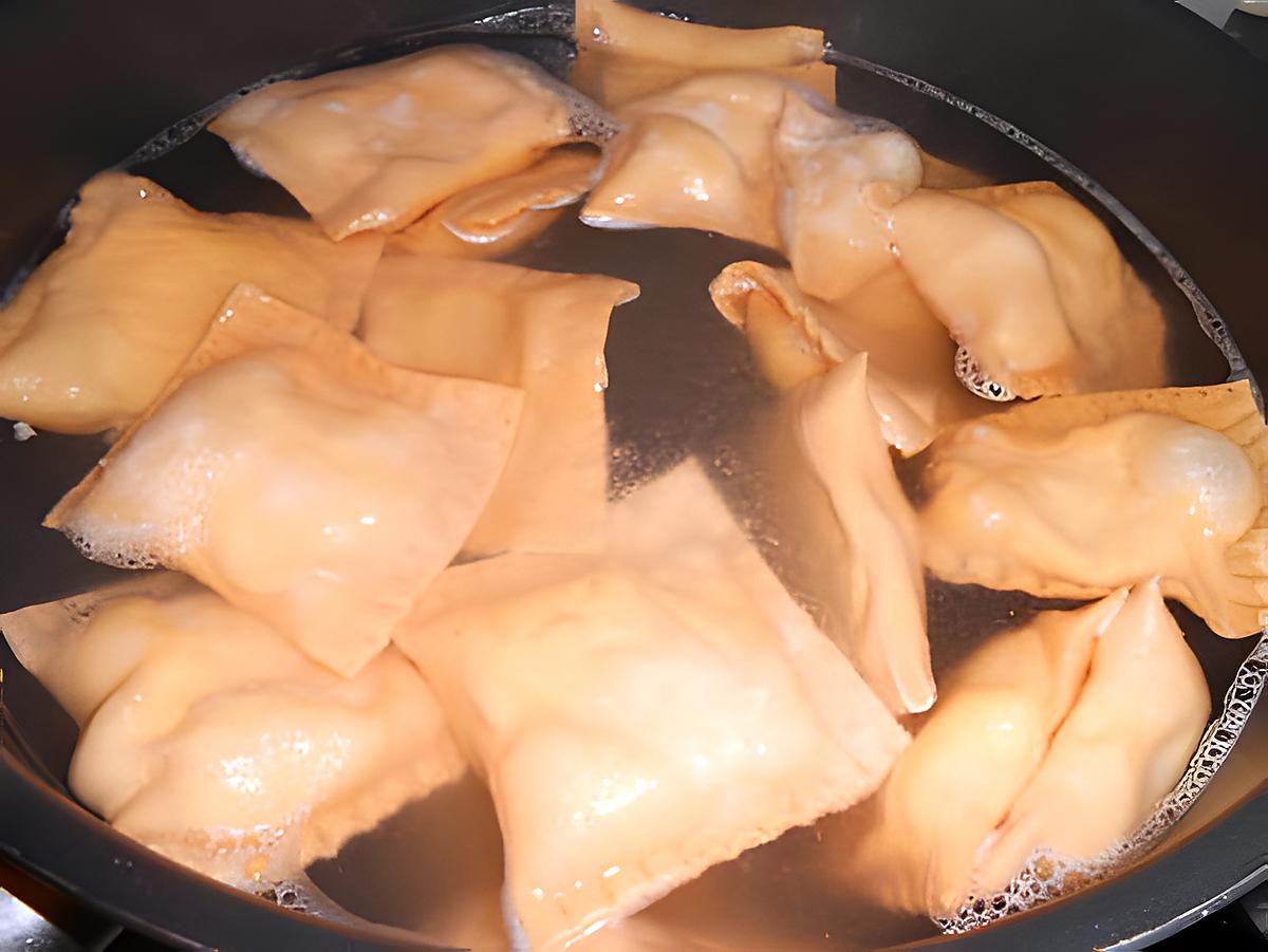 ravioli rouges (1ère étape) pates fraiches maison 430