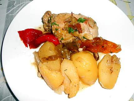 Poulet roti aux poivrons grillés et pommes de terre 430