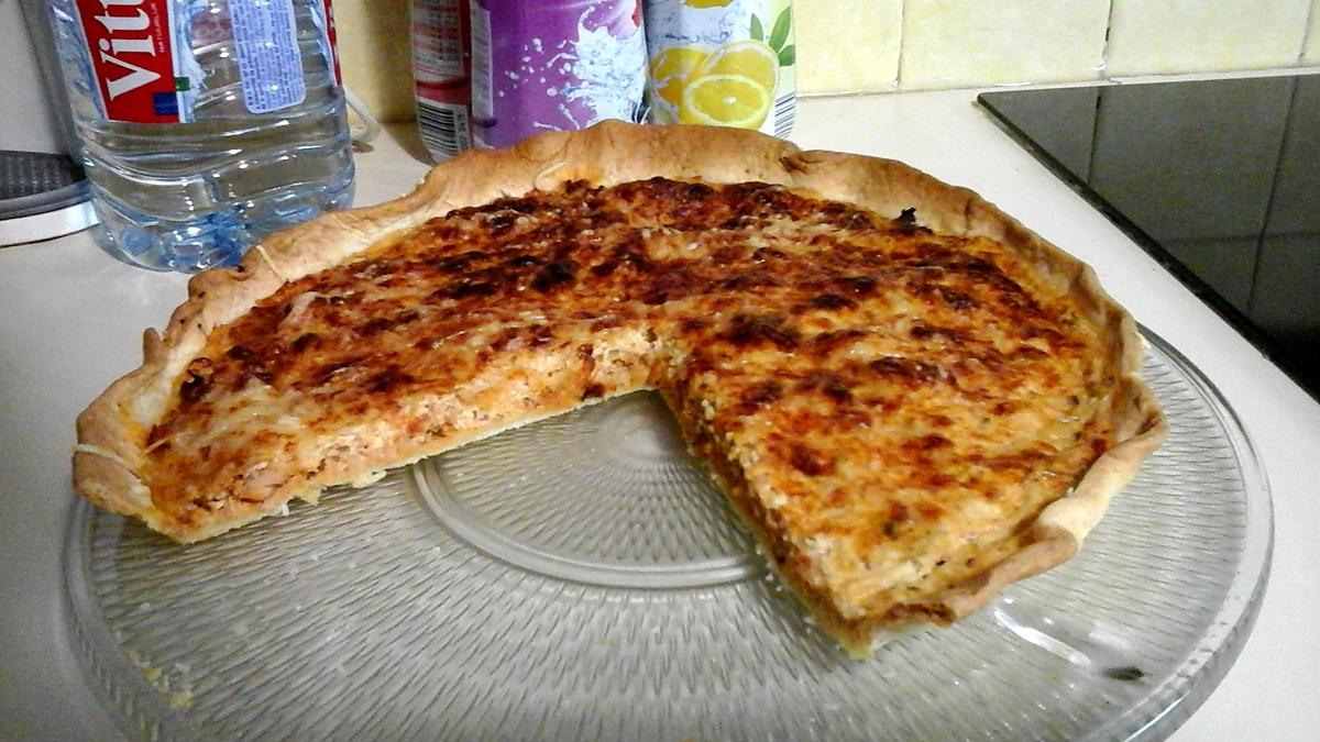 QUICHE THON - SARDINE - MOUTARDE dans plat