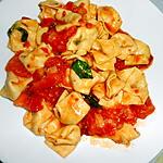 recette FAGOTINI COMTE BASILIC SAUCE AUX 2 TOMATES