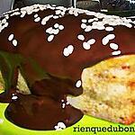 recette Petits moelleux au yaourt et aux poires, topping chocolat noir