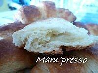 Croissants avec pâte feuilletées levée rapide