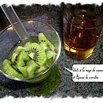 recette kiwis à la nage de camomille et liqueur de verveine