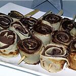 recette Brochettes de duo de crêpes roulés nature et cacao