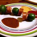 recette brochette sucré salé knacki et kiwi et son trio de sauce