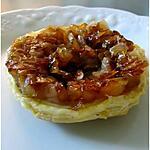 recette Tartelette tatin de chèvre et oignons caramélisés