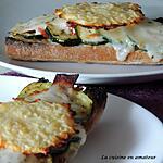 recette Bruschettas gourmandes et chips de fromage