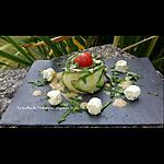 recette Fleurs de concombre, tomate cerise, boursin en vinaigrette
