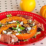 recette Salade de potimarron aux jeunes pousses, jambon, noix et fêta