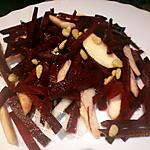 recette BETTERAVE ROUGE CRUE EN SALADE