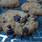 recette ** Croustillants , fondants a la  noix de coco et pepites de chocolat : Mes Cookies**