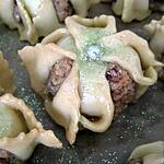 recette Petits gâteaux pincés en forme de fleur