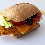 recette "Chicken and cheddar burger " hamburger au poulet frit et cheddar