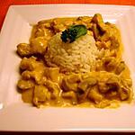 poule a la sauce blanche  : recette Strogonoff de Frango (émincer de poulet)c'est Portugais