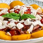 recette Salade de tomates aux nectarines et à la fêta