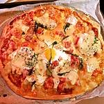 recette Pizza au poulet chèvre et camembert