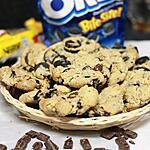 Gros cookies aux oreos, chocolat et noix